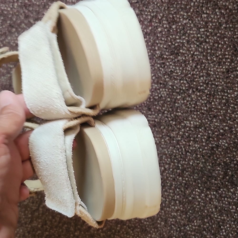 UGG White and Tan Sandals with Padded Straps - Picture 7 of 11